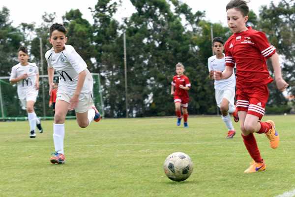 תחרות כדורגל ילדים ב